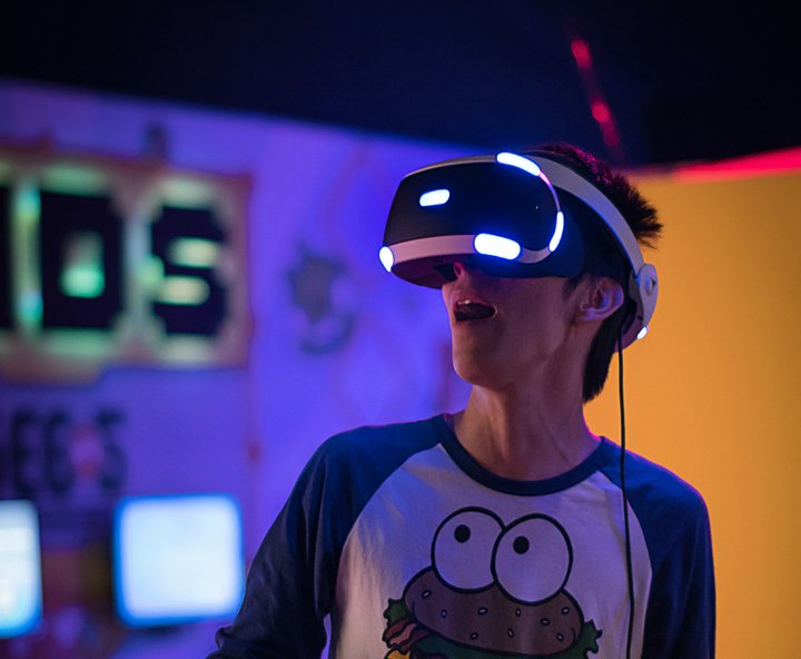 Game Changing Virtual Reality Console Hits the Market